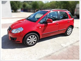Ochranné boční lišty dveří Suzuki SX4, 2006-2014 