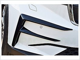 Návleky předního nárazníku Škoda Enyaq - černé