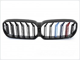 Přední maska, ledvinky BMW G30, G31, černá lesklá + trikolora, GRBMN1