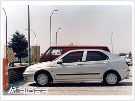 Ochranné boční lišty dveří Alfa Romeo 146 1994-2001