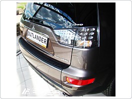 Ochranný práh zadních dveří Mitsubishi Outlander 2006-2013