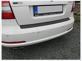 Práh zadních dveří, Škoda Octavia 2 RS sedan - matný plast