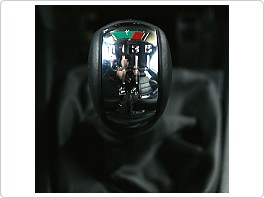 po instalaci do hlavice