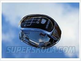 Škoda Yeti, plaketka řadící páky Yeti Snow Monster 6ti kvalt