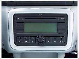 Dekor interiéru, (rámeček kolem rádia 1 ks) ABS-stříbrný matný, Roomster, Fabia 2