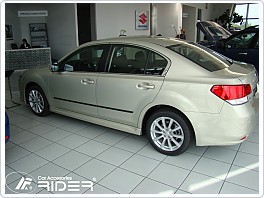 Ochranné boční lišty dveří Subaru Legacy 2011-