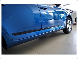 Boční ochranné dveřní lišty Škoda Fabia 3, černý lesk SPORT LINE