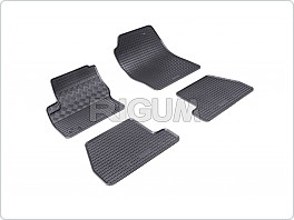 Gumové koberce, autokoberce sada FORD Focus 2011-