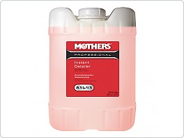 Mothers Professional Instant Detailer - profesionální přípravek pro rychlé odstranění lehkých nečistot a zvýraznění hloubky laku, 18,925 l