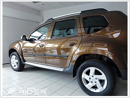 Ochranné boční lišty dveří Dacia Duster 2010-2017