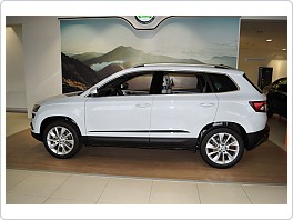 Škoda Karoq - boční dveřní lišty glossy black ve stylu SPORTLINE