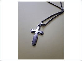 Přívěšek Kříž K2, chirurgická ocel