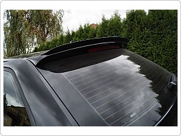 Škoda Octavia III Combi - střešní spoiler Glossy Black V1S