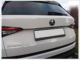 Lišta nad zadní SPZ, Alu Brush, Škoda Superb 3. sedan 2015-