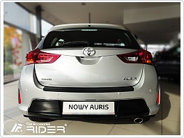 Ochranný práh zadních dveří Toyota Auris 2012-2014