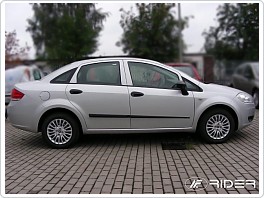 Ochranné boční lišty dveří Fiat Linea 2007-