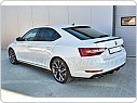 Rozšíření zadního nárazníku pro Škoda Superb III - černé rovné