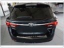 Ochranná lišta hrany kufru Toyota Avensis 2015-2018 (combi, tmavá)