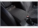 Škoda Octavia 3 potah loketní opěrky z pravé ALCANTARY, PERFO / BLACK